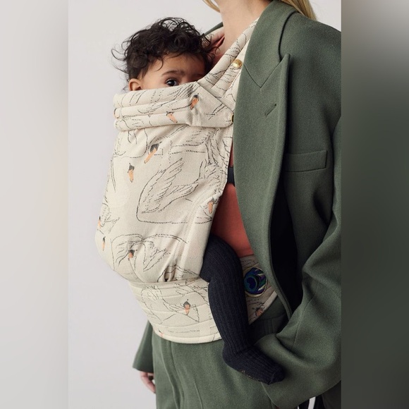 Artipoppe Other - Artipoppe Carrier Code